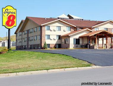 Super 8 By Wyndham Spearfish Hotel Екстериор снимка